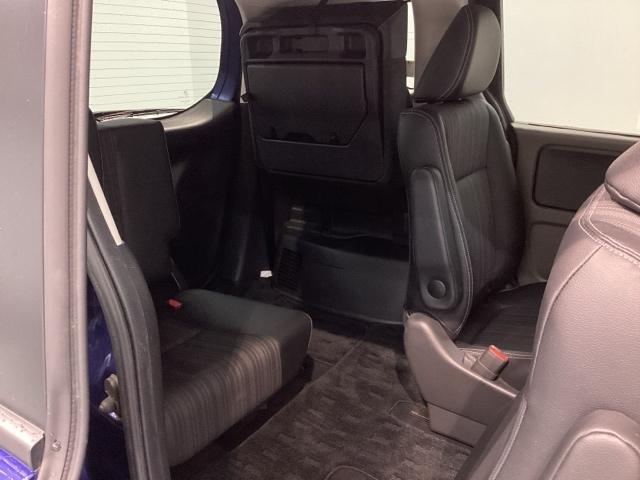 フリード Ｇ　１年保証　ナビＶＸＭ－１７５ＶＦＮｉ　ＴＶ　Ｒカメラ　ＣＤ録音　ＢＴオ－ディオ　ＤＶＤ　ＥＴＣ　ＬＥＤライト　ＶＳＡ　シ－トヒ－タ－　アルミ　スマ－トキ－　スペアキー　盗難防止装置　整備記録簿　ＡＡＣ（32枚目）