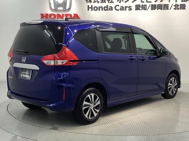 フリード Ｇ　１年保証　ナビＶＸＭ－１７５ＶＦＮｉ　ＴＶ　Ｒカメラ　ＣＤ録音　ＢＴオ－ディオ　ＤＶＤ　ＥＴＣ　ＬＥＤライト　ＶＳＡ　シ－トヒ－タ－　アルミ　スマ－トキ－　スペアキー　盗難防止装置　整備記録簿　ＡＡＣ（50枚目）