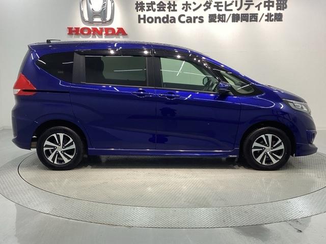 フリード Ｇ　１年保証　ナビＶＸＭ－１７５ＶＦＮｉ　ＴＶ　Ｒカメラ　ＣＤ録音　ＢＴオ－ディオ　ＤＶＤ　ＥＴＣ　ＬＥＤライト　ＶＳＡ　シ－トヒ－タ－　アルミ　スマ－トキ－　スペアキー　盗難防止装置　整備記録簿　ＡＡＣ（51枚目）