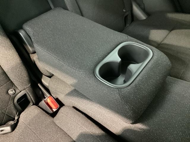 ヴェゼル ｅ：ＨＥＶＸ　Ｈ　ＳＥＮＳＩＮＧ最長５年保証　ワンオ－ナ－　ナビＬＸＭ－２３２ＶＦＥｉ　ＴＶ　Ｒカメラ　ＤＶＤ　ＥＴＣ　ＬＥＤライト　ＶＳＡ　アルミ　スマ－トキ－　スペアキー　盗難防止装置　整備記録簿　ドアバイザ－（28枚目）