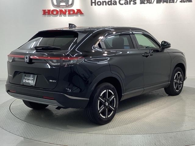 ヴェゼル ｅ：ＨＥＶＸ　Ｈ　ＳＥＮＳＩＮＧ最長５年保証　ワンオ－ナ－　ナビＬＸＭ－２３２ＶＦＥｉ　ＴＶ　Ｒカメラ　ＤＶＤ　ＥＴＣ　ＬＥＤライト　ＶＳＡ　アルミ　スマ－トキ－　スペアキー　盗難防止装置　整備記録簿　ドアバイザ－（50枚目）