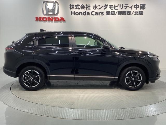 ヴェゼル ｅ：ＨＥＶＸ　Ｈ　ＳＥＮＳＩＮＧ最長５年保証　ワンオ－ナ－　ナビＬＸＭ－２３２ＶＦＥｉ　ＴＶ　Ｒカメラ　ＤＶＤ　ＥＴＣ　ＬＥＤライト　ＶＳＡ　アルミ　スマ－トキ－　スペアキー　盗難防止装置　整備記録簿　ドアバイザ－（51枚目）