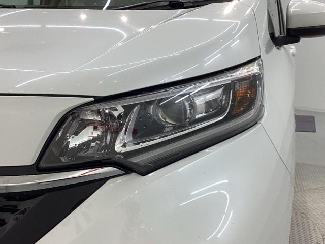 フリード＋ハイブリッド ハイブリッドＧ・ホンダセンシング　最長５年保証　ワンオ－ナ－　ナビＶＸＭ－２１４ＶＦｉ　ＴＶ　Ｒカメラ　ＣＤ録音　ＢＴオ－ディオ　ＤＶＤ　ＥＴＣ　ＬＥＤライト　両側電動ドア　ＶＳＡ　スマ－トキ－　スペアキー　盗難防止装置　整備記録簿（8枚目）