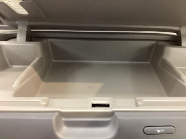 フリード＋ハイブリッド ハイブリッドＧ・ホンダセンシング　最長５年保証　ワンオ－ナ－　ナビＶＸＭ－２１４ＶＦｉ　ＴＶ　Ｒカメラ　ＣＤ録音　ＢＴオ－ディオ　ＤＶＤ　ＥＴＣ　ＬＥＤライト　両側電動ドア　ＶＳＡ　スマ－トキ－　スペアキー　盗難防止装置　整備記録簿（29枚目）