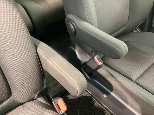 フリード＋ハイブリッド ハイブリッドＧ・ホンダセンシング　最長５年保証　ワンオ－ナ－　ナビＶＸＭ－２１４ＶＦｉ　ＴＶ　Ｒカメラ　ＣＤ録音　ＢＴオ－ディオ　ＤＶＤ　ＥＴＣ　ＬＥＤライト　両側電動ドア　ＶＳＡ　スマ－トキ－　スペアキー　盗難防止装置　整備記録簿（31枚目）