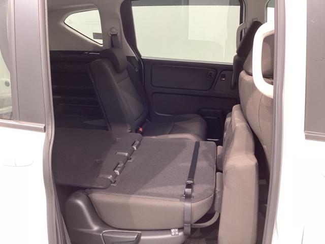 フリード＋ハイブリッド ハイブリッドＧ・ホンダセンシング　最長５年保証　ワンオ－ナ－　ナビＶＸＭ－２１４ＶＦｉ　ＴＶ　Ｒカメラ　ＣＤ録音　ＢＴオ－ディオ　ＤＶＤ　ＥＴＣ　ＬＥＤライト　両側電動ドア　ＶＳＡ　スマ－トキ－　スペアキー　盗難防止装置　整備記録簿（32枚目）