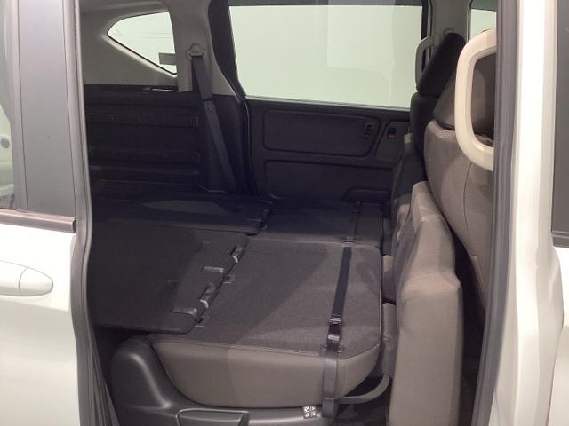 フリード＋ハイブリッド ハイブリッドＧ・ホンダセンシング　最長５年保証　ワンオ－ナ－　ナビＶＸＭ－２１４ＶＦｉ　ＴＶ　Ｒカメラ　ＣＤ録音　ＢＴオ－ディオ　ＤＶＤ　ＥＴＣ　ＬＥＤライト　両側電動ドア　ＶＳＡ　スマ－トキ－　スペアキー　盗難防止装置　整備記録簿（33枚目）