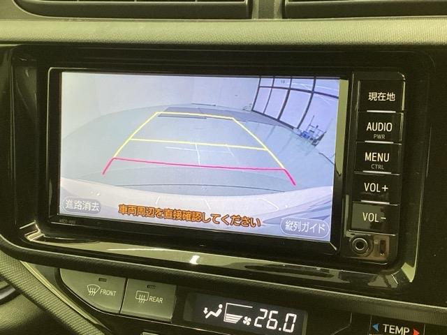 アクア Ｓ　１年保証　ナビ　ＴＶ　Ｒカメラ　ドラレコ　ＥＴＣ　フォグライト　横滑り防止　アルミ　スマ－トキ－　スペアキー　整備記録簿　ドアバイザ－　ＡＡＣ　Ｗエアバッグ　スマートキープッシュスタート　ＥＳＣ　禁煙（5枚目）