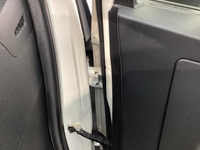 アクア Ｓ　１年保証　ナビ　ＴＶ　Ｒカメラ　ドラレコ　ＥＴＣ　フォグライト　横滑り防止　アルミ　スマ－トキ－　スペアキー　整備記録簿　ドアバイザ－　ＡＡＣ　Ｗエアバッグ　スマートキープッシュスタート　ＥＳＣ　禁煙（35枚目）