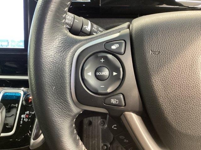 ステップワゴンスパーダ ｅ：ＨＥＶスパーダＧ・ＥＸホンダセンシング　最長５年保証　ワンオ－ナ－　ナビＶＸＵ－２１７ＳＷｉ　ＴＶ　Ｒカメラ　マルチビュー　ＣＤ録音　ＢＴオ－ディオ　ＤＶＤ　Ｒモニタ－　ＥＴＣ　ＬＥＤライト　両側電動ドア　ＶＳＡ　シ－トヒ－タ－　アルミ（10枚目）