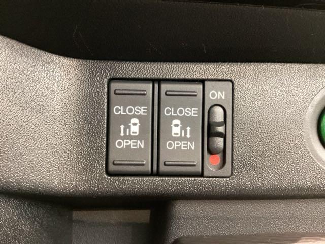 ステップワゴンスパーダ ｅ：ＨＥＶスパーダＧ・ＥＸホンダセンシング　最長５年保証　ワンオ－ナ－　ナビＶＸＵ－２１７ＳＷｉ　ＴＶ　Ｒカメラ　マルチビュー　ＣＤ録音　ＢＴオ－ディオ　ＤＶＤ　Ｒモニタ－　ＥＴＣ　ＬＥＤライト　両側電動ドア　ＶＳＡ　シ－トヒ－タ－　アルミ（13枚目）