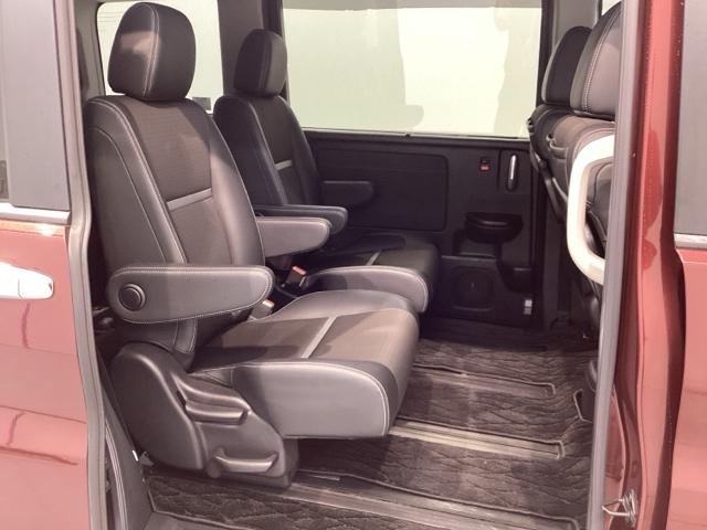 ステップワゴンスパーダ ｅ：ＨＥＶスパーダＧ・ＥＸホンダセンシング　最長５年保証　ワンオ－ナ－　ナビＶＸＵ－２１７ＳＷｉ　ＴＶ　Ｒカメラ　マルチビュー　ＣＤ録音　ＢＴオ－ディオ　ＤＶＤ　Ｒモニタ－　ＥＴＣ　ＬＥＤライト　両側電動ドア　ＶＳＡ　シ－トヒ－タ－　アルミ（17枚目）