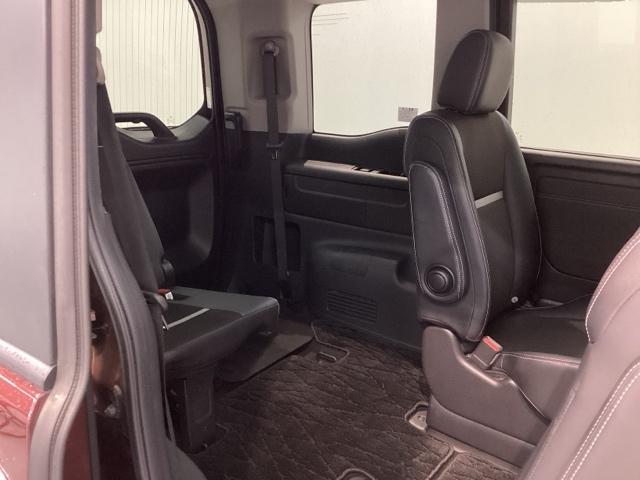 ステップワゴンスパーダ ｅ：ＨＥＶスパーダＧ・ＥＸホンダセンシング　最長５年保証　ワンオ－ナ－　ナビＶＸＵ－２１７ＳＷｉ　ＴＶ　Ｒカメラ　マルチビュー　ＣＤ録音　ＢＴオ－ディオ　ＤＶＤ　Ｒモニタ－　ＥＴＣ　ＬＥＤライト　両側電動ドア　ＶＳＡ　シ－トヒ－タ－　アルミ（31枚目）