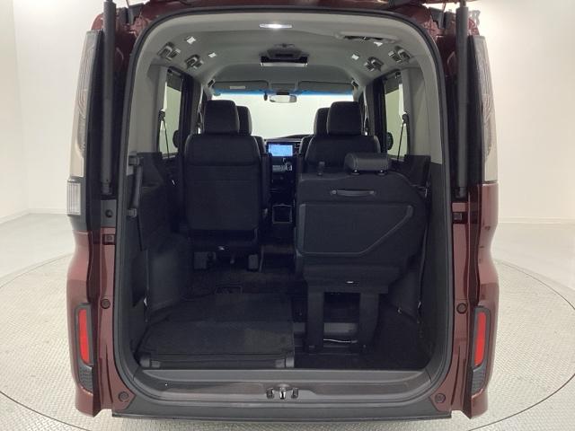 ステップワゴンスパーダ ｅ：ＨＥＶスパーダＧ・ＥＸホンダセンシング　最長５年保証　ワンオ－ナ－　ナビＶＸＵ－２１７ＳＷｉ　ＴＶ　Ｒカメラ　マルチビュー　ＣＤ録音　ＢＴオ－ディオ　ＤＶＤ　Ｒモニタ－　ＥＴＣ　ＬＥＤライト　両側電動ドア　ＶＳＡ　シ－トヒ－タ－　アルミ（37枚目）