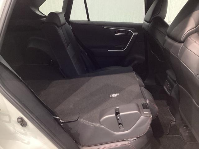 ＲＡＶ４ ＰＨＶ ＧＺ　革シ－ト　最長５年保証　ワンオ－ナ－　純正ナビ　ＴＶ　Ｒカメラ　マルチビュ－　ＢＴオ－ディオ　ＥＴＣ　ＬＥＤライト　横滑り防止　シ－トヒ－タ－　クルコン　電動シ－ト　アルミ　スマ－トキ－　盗難防止装置（32枚目）