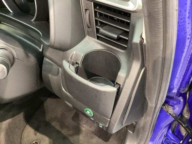 フィット 13G・Lホンダセンシング 最長5年保証 ワンオ-ナ- ナビVXM-194VFi TV Rカメラ BTオ-ディオ DVD ETC LEDライト VSA クルコン スマ-トキ- 盗難防止装置 整備記録簿 AAC スペアキ- ABS(27枚目)