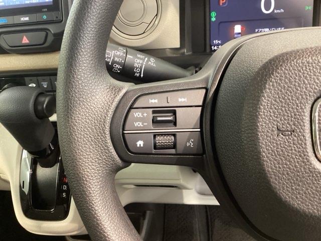 N-BOX ファッションスタイル H SENSING 新車保証 試乗車 ワンオ-ナ- ナビVXM-245ZFEi TV Rカメラ BTオ-ディオ シ-トヒ-タ- ETC LEDライト VSA クルコン スマ-トキ- 盗難防止装置 禁煙(10枚目)