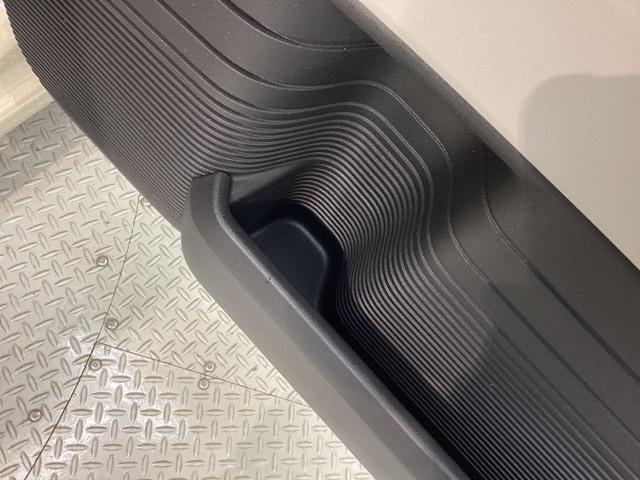 N-BOX ファッションスタイル H SENSING 新車保証 試乗車 ワンオ-ナ- ナビVXM-245ZFEi TV Rカメラ BTオ-ディオ シ-トヒ-タ- ETC LEDライト VSA クルコン スマ-トキ- 盗難防止装置 禁煙(26枚目)