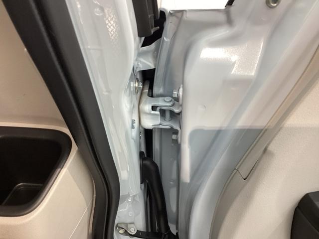 N-BOX ベースグレード コンフォートパッケージ H SENSING 新車保証 試乗車 ワンオ-ナ- ナビVXM-245ZFEi TV Rカメラ BTオ-ディオ シ-トヒ-タ- ETC LEDライト 両側電動ドア VSA 禁煙(42枚目)