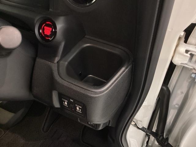 N-BOXカスタム ターボコーディネートスタイル H SENSING 2ト-ン 新車保証 試乗車 ワンオ-ナ- ナビVXM-245ZFEI TV Rカメラ BTオ-ディオ DVD シ-トヒ-タ- ETC LEDライト 両側電動ドア VSA クルコン(27枚目)