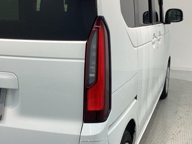 Ｎ－ＢＯＸ ベースグレード　Ｈ　ＳＥＮＳＩＮＧ　新車保証　試乗車　ワンオ－ナ－　ナビＶＸＭ－２４５ＺＦＥｉ　ＴＶ　Ｒカメラ　ＢＴオ－ディオ　シ－トヒ－タ－　ＥＴＣ　ＬＥＤライト　ＶＳＡ　クルコン　スマ－トキ－　盗難防止装置（44枚目）