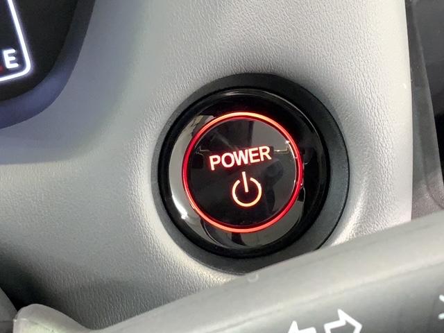 フィット ｅ：ＨＥＶＲＳ　Ｈ　ＳＥＮＳＩＮＧ　最長５年保証　ワンオ－ナ－　純正ナビ　ＴＶ　Ｒカメラ　ＢＴオ－ディオ　ＥＴＣ　ＬＥＤライト　横滑り防止　クルコン　アルミ　スマ－トキ－　盗難防止装置　整備記録簿　ＡＡＣ　スペアキ－（15枚目）