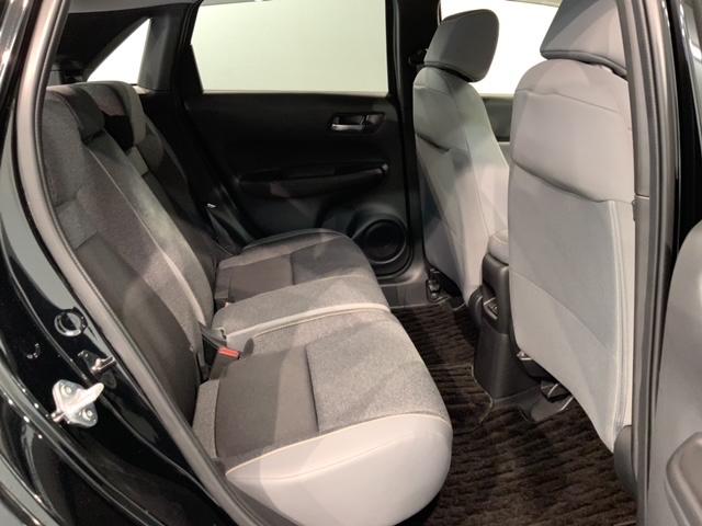 フィット ｅ：ＨＥＶＲＳ　Ｈ　ＳＥＮＳＩＮＧ　最長５年保証　ワンオ－ナ－　純正ナビ　ＴＶ　Ｒカメラ　ＢＴオ－ディオ　ＥＴＣ　ＬＥＤライト　横滑り防止　クルコン　アルミ　スマ－トキ－　盗難防止装置　整備記録簿　ＡＡＣ　スペアキ－（18枚目）