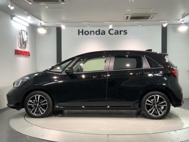 フィット ｅ：ＨＥＶＲＳ　Ｈ　ＳＥＮＳＩＮＧ　最長５年保証　ワンオ－ナ－　純正ナビ　ＴＶ　Ｒカメラ　ＢＴオ－ディオ　ＥＴＣ　ＬＥＤライト　横滑り防止　クルコン　アルミ　スマ－トキ－　盗難防止装置　整備記録簿　ＡＡＣ　スペアキ－（47枚目）