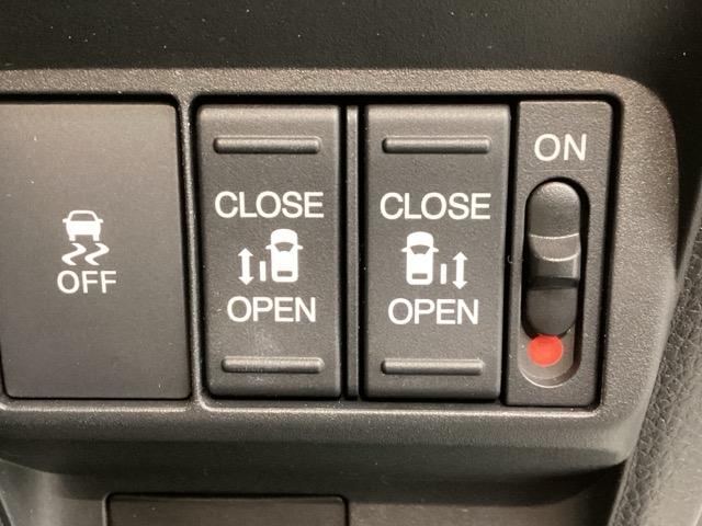 フリード エアー　Ｈ　ＳＥＮＳＩＮＧ　最長５年保証　ワンオ－ナ－　ナビＬＸＭ－２４５ＺＦＥｉ　ＴＶ　Ｒカメラ　ＢＴオ－ディオ　ＥＴＣ　ＬＥＤライト　両側電動ドア　ＶＳＡ　クルコン　スマ－トキ－　盗難防止装置　整備記録簿（14枚目）