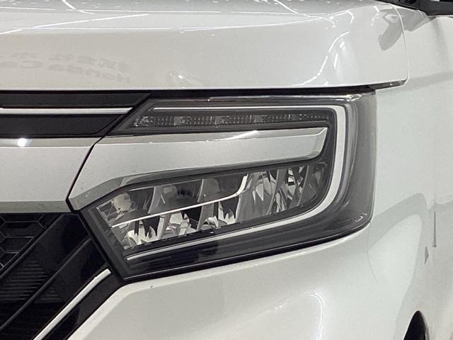 Ｎ－ＢＯＸカスタム Ｇ・Ｌホンダセンシング　タバコ臭有り　最長５年保証　ワンオ－ナ－　ＥＴＣ　ＬＥＤライト　ＶＳＡ　クルコン　アルミ　スマ－トキ－　盗難防止装置　ＡＡＣ　スペアキ－　ドアバイザ－　ベンチシ－ト　Ｗエアバッグ　助手席エアバッグ（6枚目）