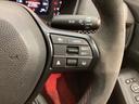 クルーズコントロールを装備しています。高速道路などで一定の速度で走ってくれるので運転が楽ですよ!速度を設定できますので、スピードの出しすぎにも注意できます。