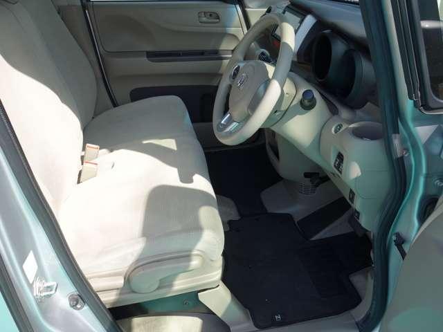 G・Lパッケージ 禁煙車 ナビ Rカメラ ETC オ-トリトラミラ-(19枚目)