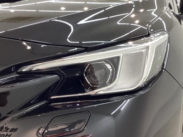 レヴォーグ ＳＴＩスポーツＥＸ　純正ナビ／ＴＶ／Ｒカメラ／ＣＤ／ＤＶＤ／Ｂｌｕｅｔｏｏｔｈ／ＵＳＢ／ＥＴＣ／ドラレコ／パワーシート／４ＷＤ／ターボ／ＬＥＤライト／オートライト／フォグライト／フロアマット／保証書／取説　ＵＳＢポート（7枚目）