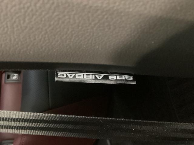 レヴォーグ ＳＴＩスポーツＥＸ　純正ナビ／ＴＶ／Ｒカメラ／ＣＤ／ＤＶＤ／Ｂｌｕｅｔｏｏｔｈ／ＵＳＢ／ＥＴＣ／ドラレコ／パワーシート／４ＷＤ／ターボ／ＬＥＤライト／オートライト／フォグライト／フロアマット／保証書／取説　ＵＳＢポート（31枚目）