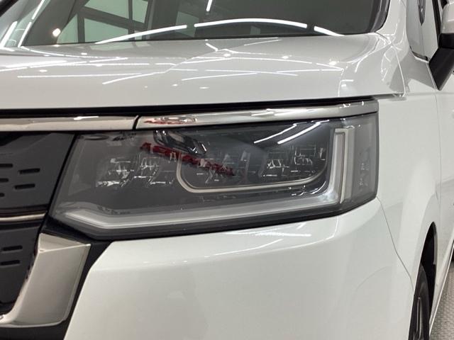 ステップワゴン スパーダ ナビLXM-237VFNi/TV/Rカメラ/CD/DVD/Bluetooth/SD/Rモニタ-/ドラレコ/ETC/HSENSING/ブラインドスポットインフォメーション2列目オットマン/シ-トヒ-タ(8枚目)