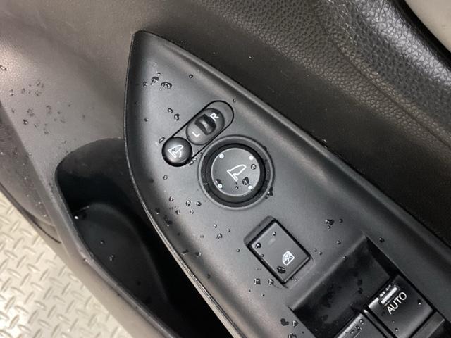 フィット 13G・Sパッケージ/あんしんPKG/1年保証/禁煙車 ナビVXM-165VFi/Rカメラ/TV/CD/DVD/Bluetooth/USB/iPod/AUX/Fパッケージ/Lパッケージ/Sパッケージ/LEDライト/クルーズコントロール/オートリトラミラー(15枚目)