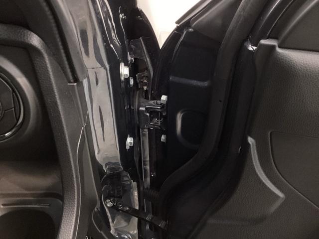 N-ONE プレミアム/SENSING/最長5年保証/禁煙車/1オ-ナ- ナビVXM-234VFi/Rカメラ/TV/CD/DVD/Bluetooth/USB/SD/iPod/ドラレコ/プライムスムースフロントシート/シートヒータ/14インチアルミ/Sエアバック/LEDライト(40枚目)