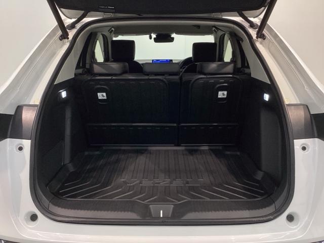 ヴェゼル e:HEVZ H SENSING 最長5年保証 ワンオ-ナ- 純正ナビ TV Rカメラ マルチビュ- BTオ-ディオ LEDライト VSA シ-トヒ-タ- クルコン アルミ スマ-トキ- 盗難防止装置 整備記録簿(37枚目)