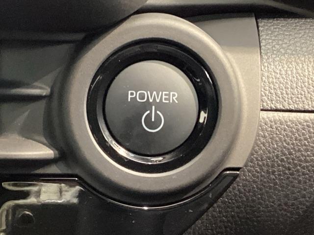 クラウンスポーツ Ｚ革シ－ト／最長５年保証／禁煙車／ワンオ－ナ－　純正ナビ／ＴＶ／マルチビューカメラ／Ｂｌｕｅｔｏｏｔｈ／ＵＳＢ／衝突軽減Ｂ／ＥＴＣ／ＬＥＤライト／Ｓエアバック／シ－トヒ－タ－／アルミ／スマ－トキ－／４ＷＤ／ドアバイザー／フロアマット／保証書／取説（14枚目）