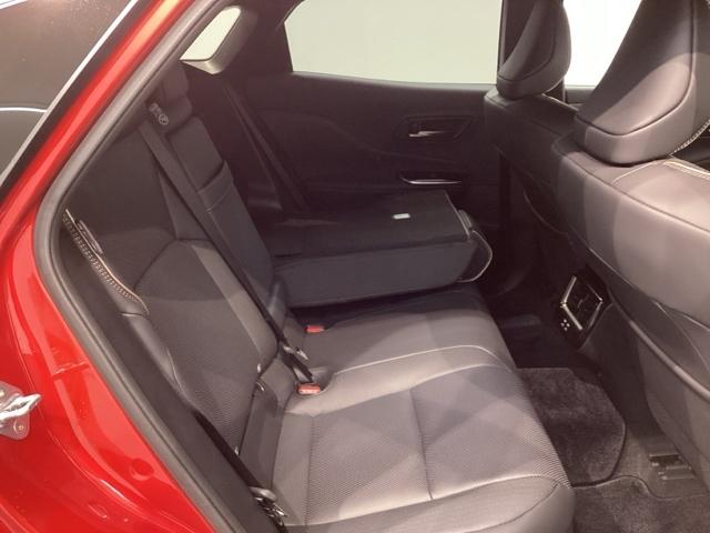 クラウンスポーツ Ｚ革シ－ト／最長５年保証／禁煙車／ワンオ－ナ－　純正ナビ／ＴＶ／マルチビューカメラ／Ｂｌｕｅｔｏｏｔｈ／ＵＳＢ／衝突軽減Ｂ／ＥＴＣ／ＬＥＤライト／Ｓエアバック／シ－トヒ－タ－／アルミ／スマ－トキ－／４ＷＤ／ドアバイザー／フロアマット／保証書／取説（34枚目）