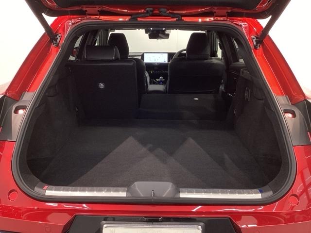 クラウンスポーツ Ｚ革シ－ト／最長５年保証／禁煙車／ワンオ－ナ－　純正ナビ／ＴＶ／マルチビューカメラ／Ｂｌｕｅｔｏｏｔｈ／ＵＳＢ／衝突軽減Ｂ／ＥＴＣ／ＬＥＤライト／Ｓエアバック／シ－トヒ－タ－／アルミ／スマ－トキ－／４ＷＤ／ドアバイザー／フロアマット／保証書／取説（36枚目）