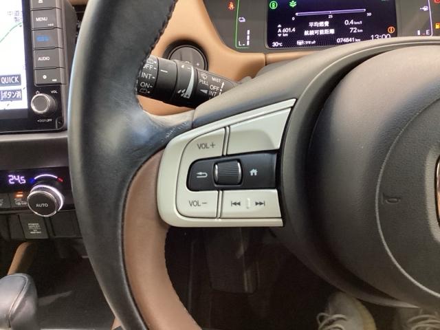 フィット e:HEVリュクス コンフォートビューPKG/ステアリングH/ナビVXU-215FTi/Rカメラ/TV/CD/DVD/Bluetooth/USB/iPod/AUX/ドラレコ/ETC/シ-トヒ-タ-/LEDライト/ACC(8枚目)