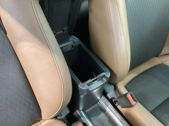 フィット e:HEVリュクス コンフォートビューPKG/ステアリングH/ナビVXU-215FTi/Rカメラ/TV/CD/DVD/Bluetooth/USB/iPod/AUX/ドラレコ/ETC/シ-トヒ-タ-/LEDライト/ACC(30枚目)