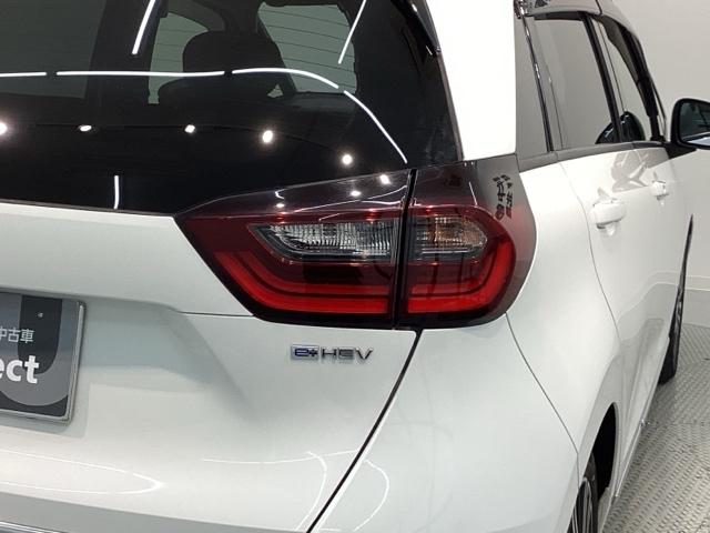 フィット e:HEVリュクス コンフォートビューPKG/ステアリングH/ナビVXU-215FTi/Rカメラ/TV/CD/DVD/Bluetooth/USB/iPod/AUX/ドラレコ/ETC/シ-トヒ-タ-/LEDライト/ACC(44枚目)