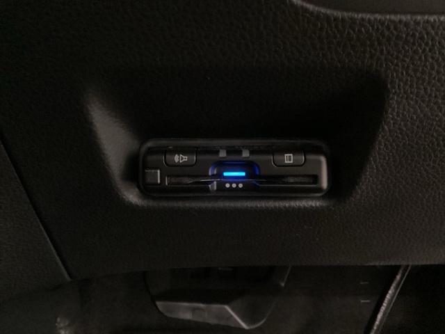 フィット e:HEVホーム H SENSING 新車保証 試乗車 ワンオ-ナ- ナビVXU-245FTi TV Rカメラ CD録音 BTオ-ディオ DVD ETC LEDライト VSA クルコン スマ-トキ- 盗難防止装置(12枚目)