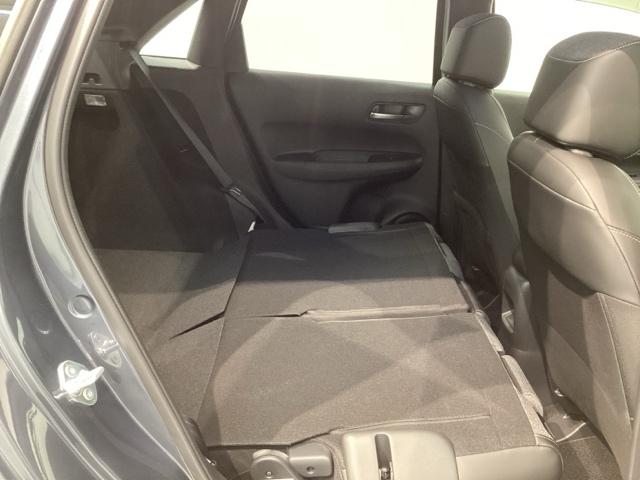 専門業者にて内外装のクリーニングを実施しております！