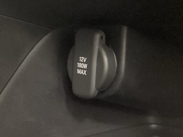 ヴェゼル ｅ：ＨＥＶＸ　Ｈ　ＳＥＮＳＩＮＧ　最長５年保証　ワンオ－ナ－　ナビＶＸＵ－２１５ＶＺｉ　ＴＶ　Ｒカメラ　ＣＤ録音　ＢＴオ－ディオ　ＤＶＤ　ＥＴＣ　ＬＥＤライト　ＶＳＡ　クルコン　アルミ　スマ－トキ－　盗難防止装置（27枚目）