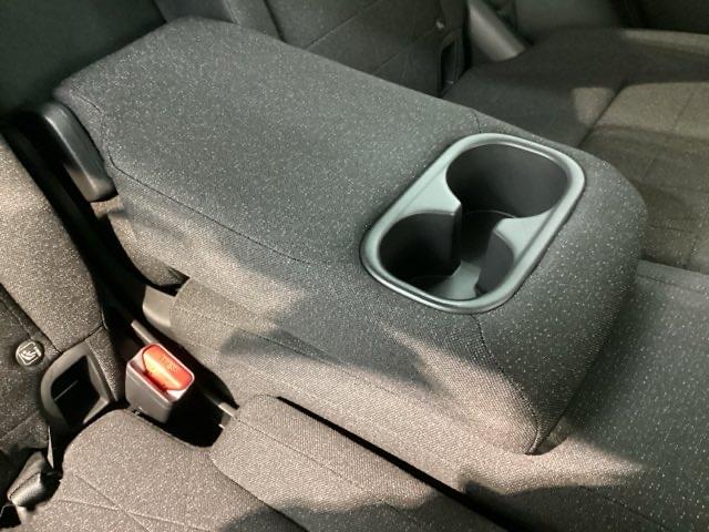 ヴェゼル ｅ：ＨＥＶＸ　Ｈ　ＳＥＮＳＩＮＧ　最長５年保証　ワンオ－ナ－　ナビＶＸＵ－２１５ＶＺｉ　ＴＶ　Ｒカメラ　ＣＤ録音　ＢＴオ－ディオ　ＤＶＤ　ＥＴＣ　ＬＥＤライト　ＶＳＡ　クルコン　アルミ　スマ－トキ－　盗難防止装置（30枚目）