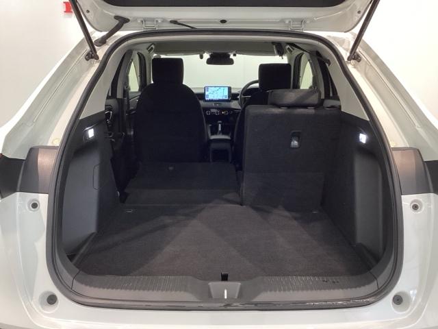 ヴェゼル ｅ：ＨＥＶＸ　Ｈ　ＳＥＮＳＩＮＧ　最長５年保証　ワンオ－ナ－　ナビＶＸＵ－２１５ＶＺｉ　ＴＶ　Ｒカメラ　ＣＤ録音　ＢＴオ－ディオ　ＤＶＤ　ＥＴＣ　ＬＥＤライト　ＶＳＡ　クルコン　アルミ　スマ－トキ－　盗難防止装置（34枚目）