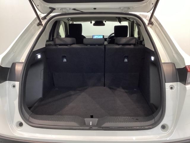 ヴェゼル ｅ：ＨＥＶＸ　Ｈ　ＳＥＮＳＩＮＧ　最長５年保証　ワンオ－ナ－　ナビＶＸＵ－２１５ＶＺｉ　ＴＶ　Ｒカメラ　ＣＤ録音　ＢＴオ－ディオ　ＤＶＤ　ＥＴＣ　ＬＥＤライト　ＶＳＡ　クルコン　アルミ　スマ－トキ－　盗難防止装置（36枚目）